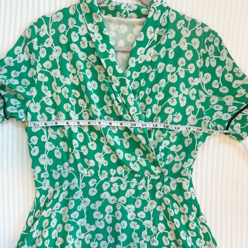 Dalton Silk Crepe Wrap Dress in Green Floral Print - Picture 9 of 11